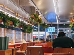 大堂-老乡鸡(上海白玉兰广场店)