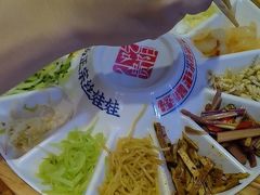 -怪噜范·老贵阳街头名小吃(鸿通城店)