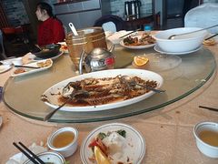 -鹏城人家海鲜酒家·23年老字号(较场尾店)