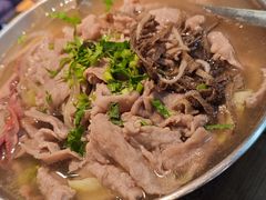 -肖四女乐山跷脚牛肉(世博源店)