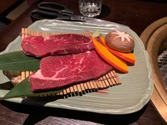 -山川小町·极番烧肉(新地假日广场店)