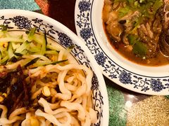 -黑八私房老北京炸酱面