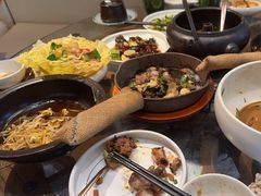 -云海肴·汽锅鸡·云南菜(天山百盛优客店)