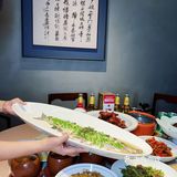 为了吃顿江西菜，排队两小时值了！ 