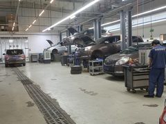 -李师傅修车保养维修连锁(金盏店)
