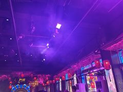 -喜鹊音乐酒馆(西街店)