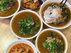 -胡仕光陵水酸粉