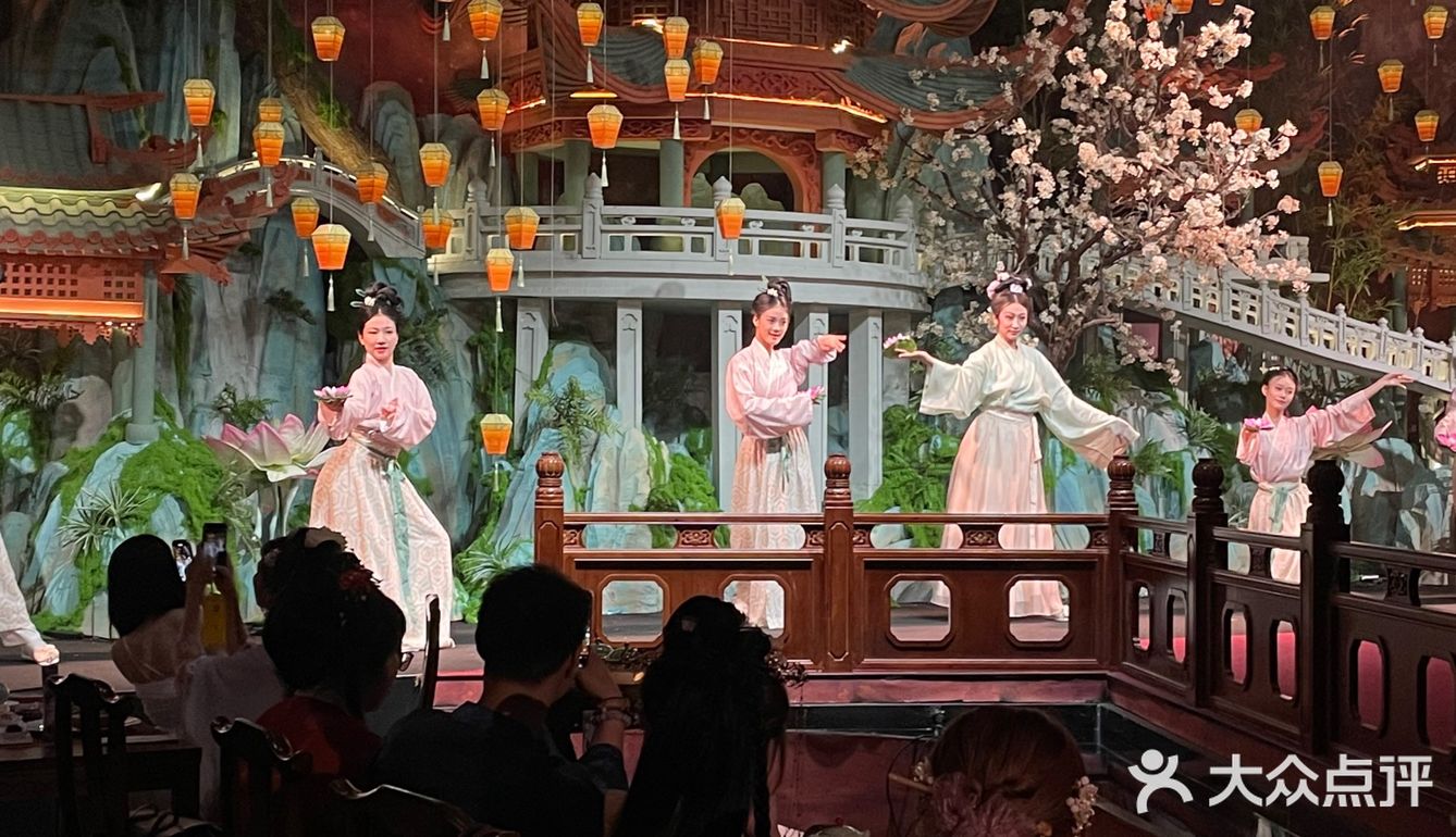 上海还得是你！穿回宋朝共赴盛宴