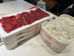 -八合里牛肉火锅(上海世茂广场店)