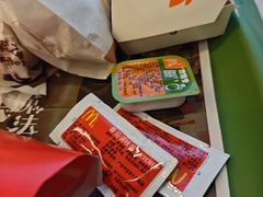 -麦当劳(欢乐谷店)