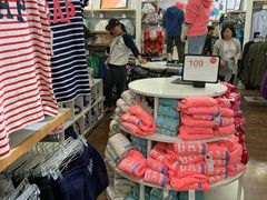 -GAP(王府井奥莱·香江小镇店)