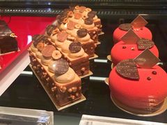 -Salon de The de Joel Robuchon(外滩18号店)