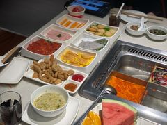 -海底捞火锅鲜切牛肉主题店(长寿路店)