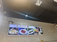 -胡须哥网红竹筒菜
