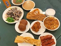 -护国寺小吃(机场店)