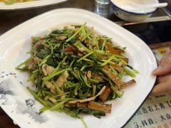 -缘来聚·徽菜名店(黄山宏村店)