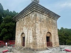 -四门塔风景区