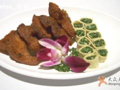 熏鱼+百叶卷-老洋房花园饭店(绍兴路店)