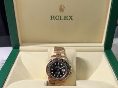 -聚云奢二手奢侈品黄金手表包包回收·中古店(三里屯总店)