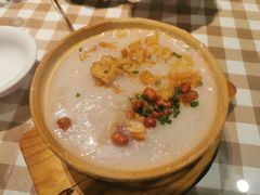 -新大咀港式茶餐厅(宝山万达店)
