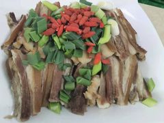 -墨脱石锅椰子鸡•香草鸭•东山羊(大东海店)