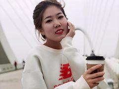 -南京眼步行桥