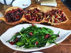 -隔壁老王·家常云南菜(花巷店)