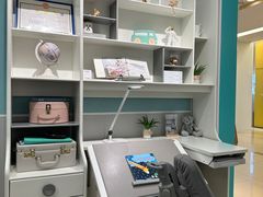 -康朴乐儿童学习桌椅(蓝色港湾店)