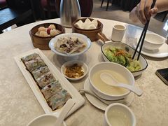 -红燕阁·精品琼菜·粤式早茶·囍宴(红燕堂酒店)