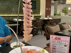 -得意咚瓜·顺德鱼生·冬瓜火锅(深圳首店)