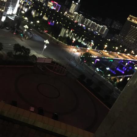 特别是晚上站在房间里看夜景很美 天源国际大酒店 06360/人 将乐县