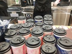 -霸王茶姬(上海静安大悦城店)