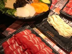 -呷哺呷哺 黄金牧场 (欢乐谷店)