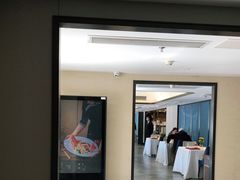门面-顺峰(农展馆店)