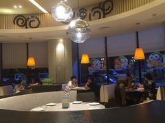 大堂-必胜客(湘隆店)