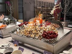 自助调料区-顺德联塑万怡酒店·万荟轩自助餐厅