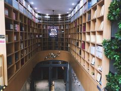 -新华书店(印象城店)
