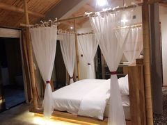 -乌镇那一年小院主题餐厅(甘泉西路店)
