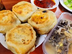 -宝瑞门钉肉饼店