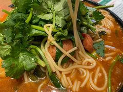 -肥汁米蘭香港米线(定西路店)