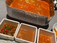 -左庭右院鲜牛肉火锅黑金店(陆家嘴中心店)