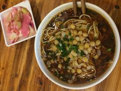 -秦云老太婆摊摊面(蓝光锦绣店)