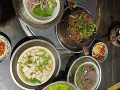 -乐山食古香跷脚牛肉
