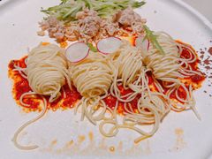鸡丝拌面-桂满陇天书(南京德基旗舰店)