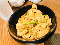 -多嘴超级肉蟹煲(欧亚卖场店)
