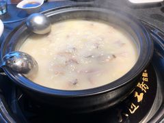 -大匠工房古船木艺术餐厅·猪肚鸡专门店(长白仙岛店)