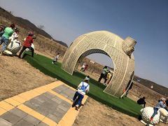 -大连铭湖国际观光牧场