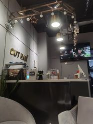 -CUT CUT Hair Salon