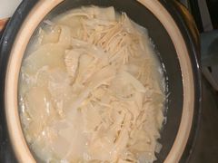 -佬麻雀·新湘菜(珠海金发购物中心店)
