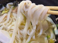 -周记蟹仔粉(侨港风情街店)